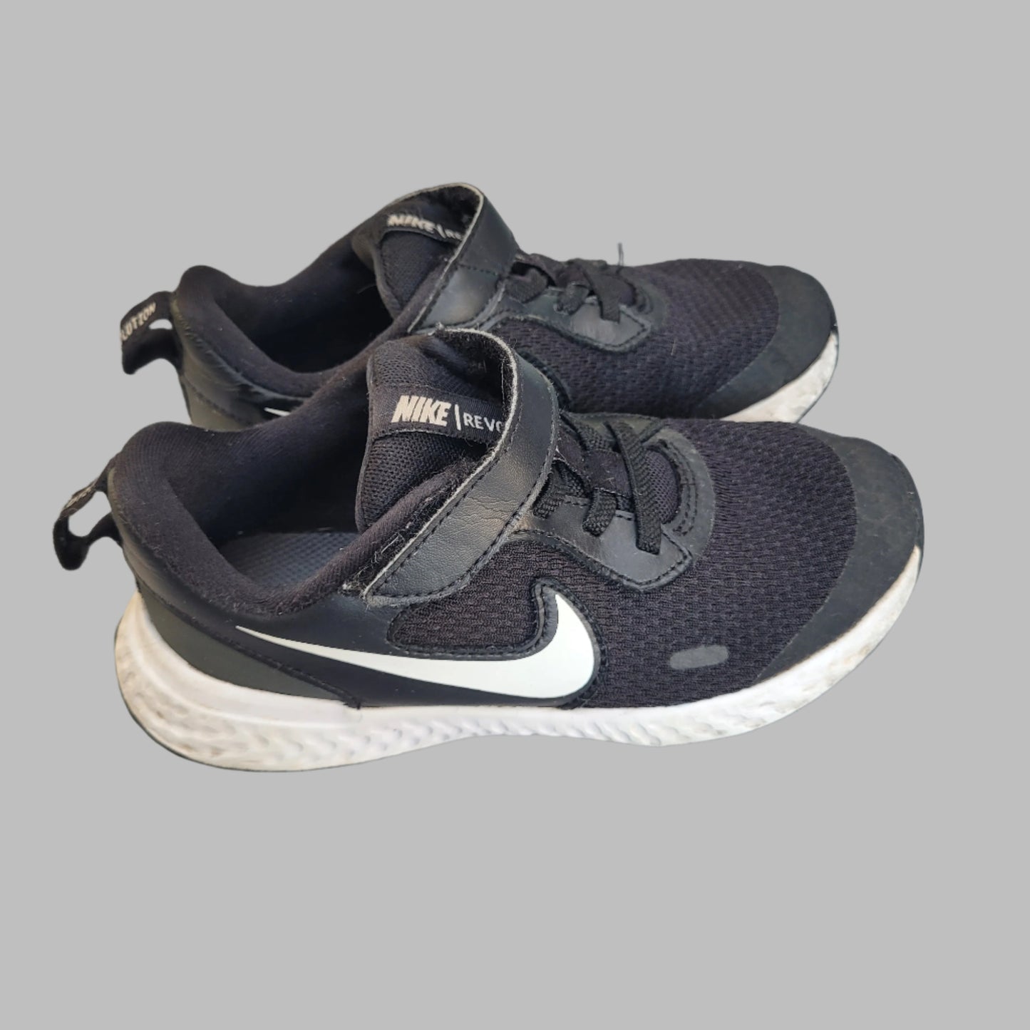 Nike- Kids Revolution 5 Trainers