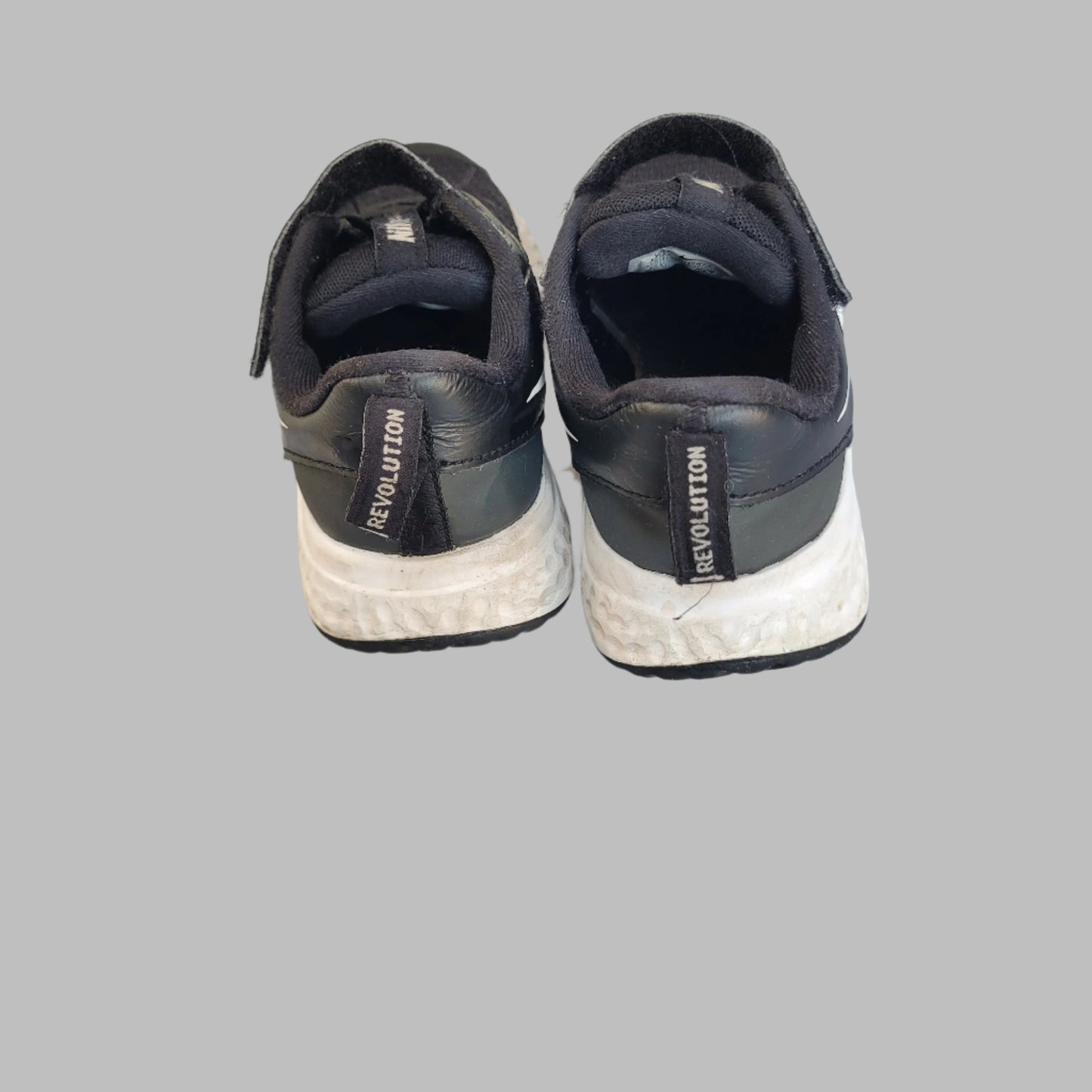 Nike- Kids Revolution 5 Trainers