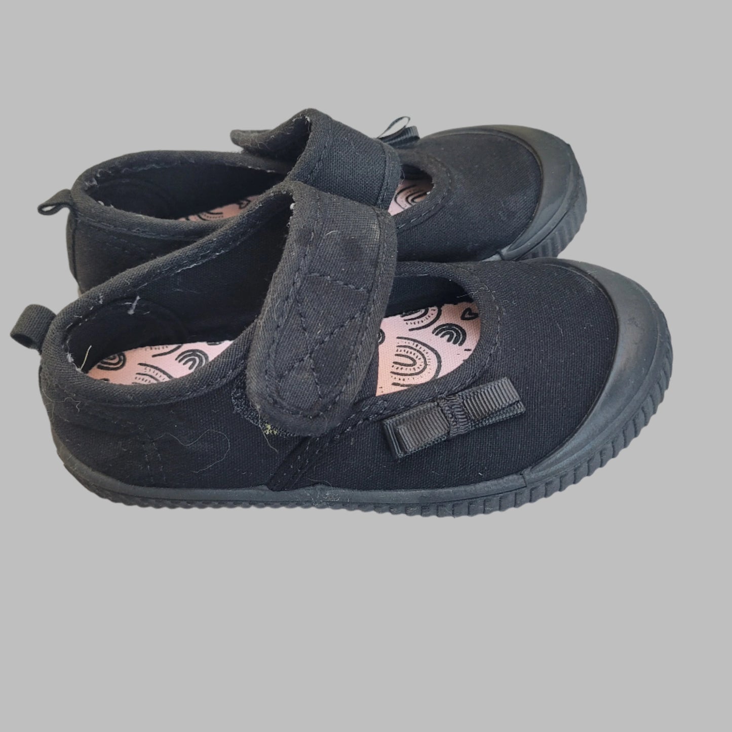 F&F- Kids Plimsolls