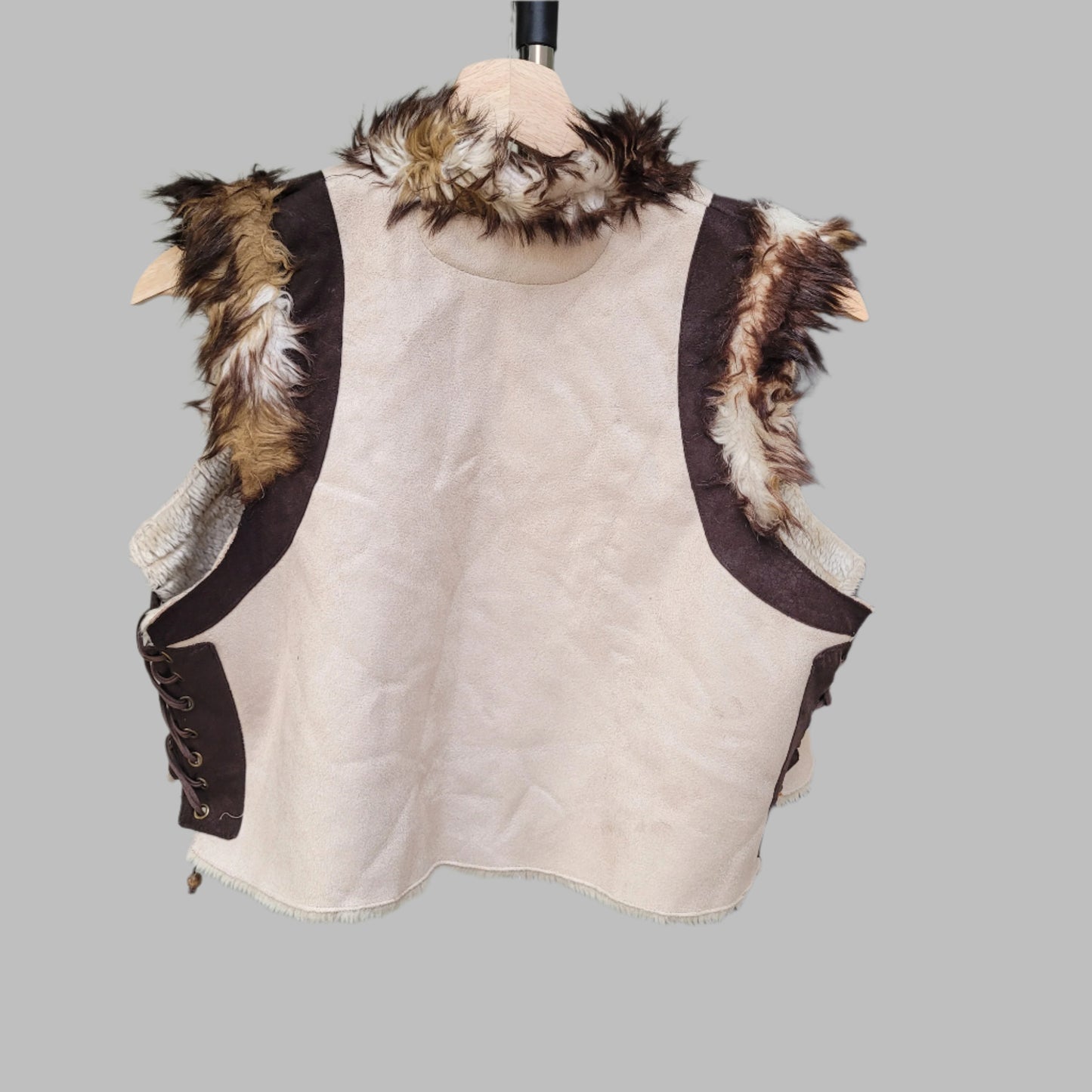 Evie- Furry Gilet