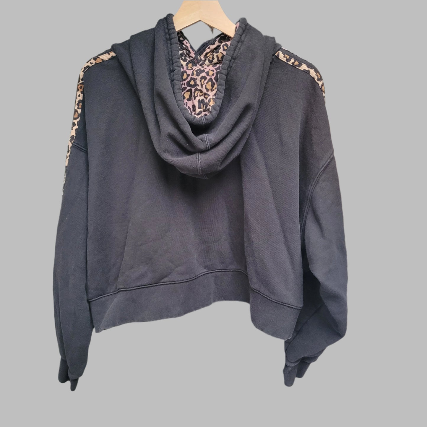 Adidas Originals- Womens Cropped Hoodie