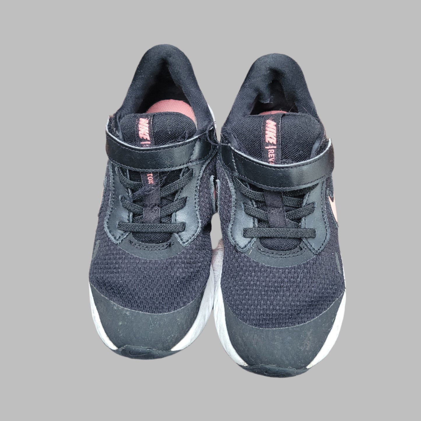 Nike- Revolution 5 Trainers