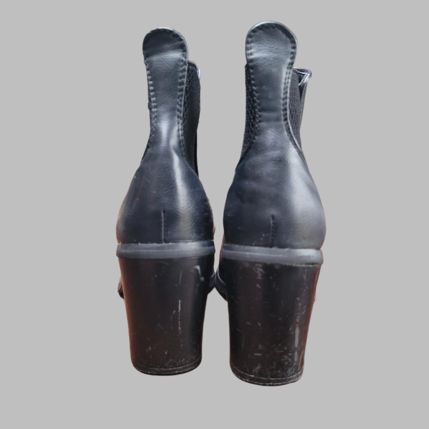 Wide Fit Heeled Boots