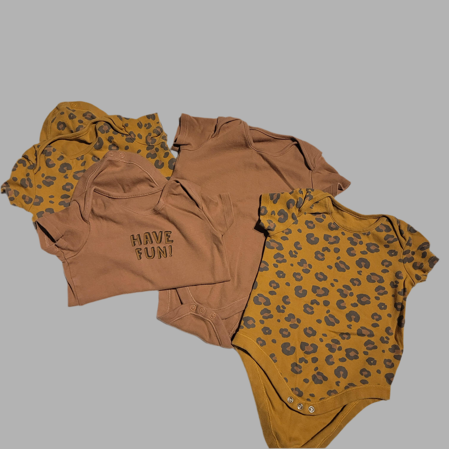 F&F- Pack of 4 vests