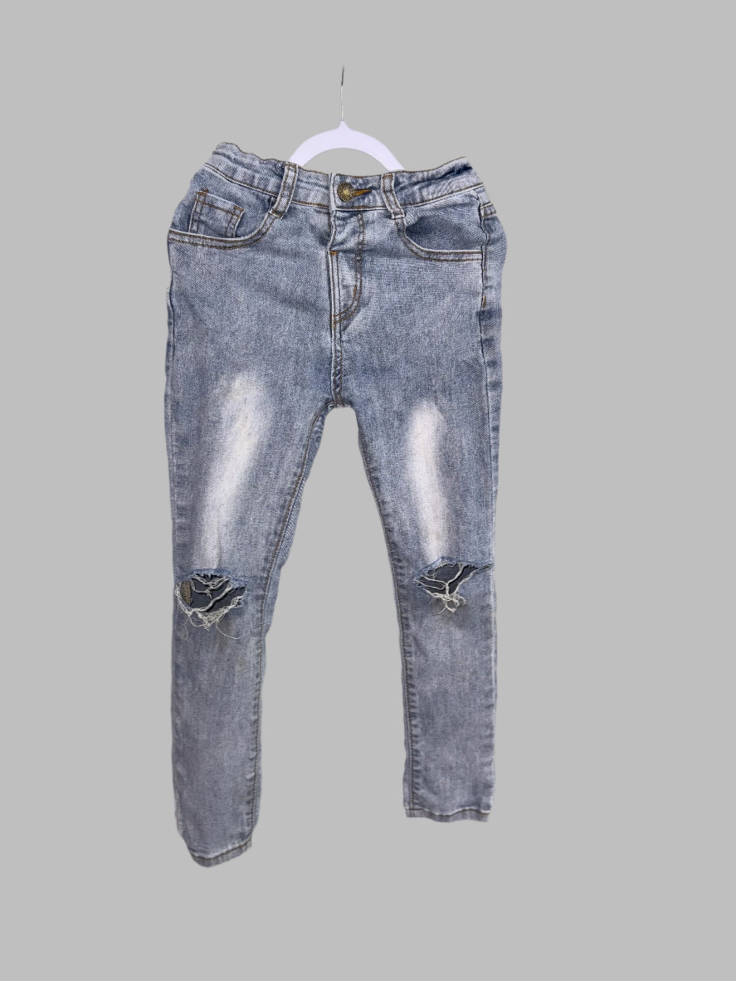 Boys ripped jeans