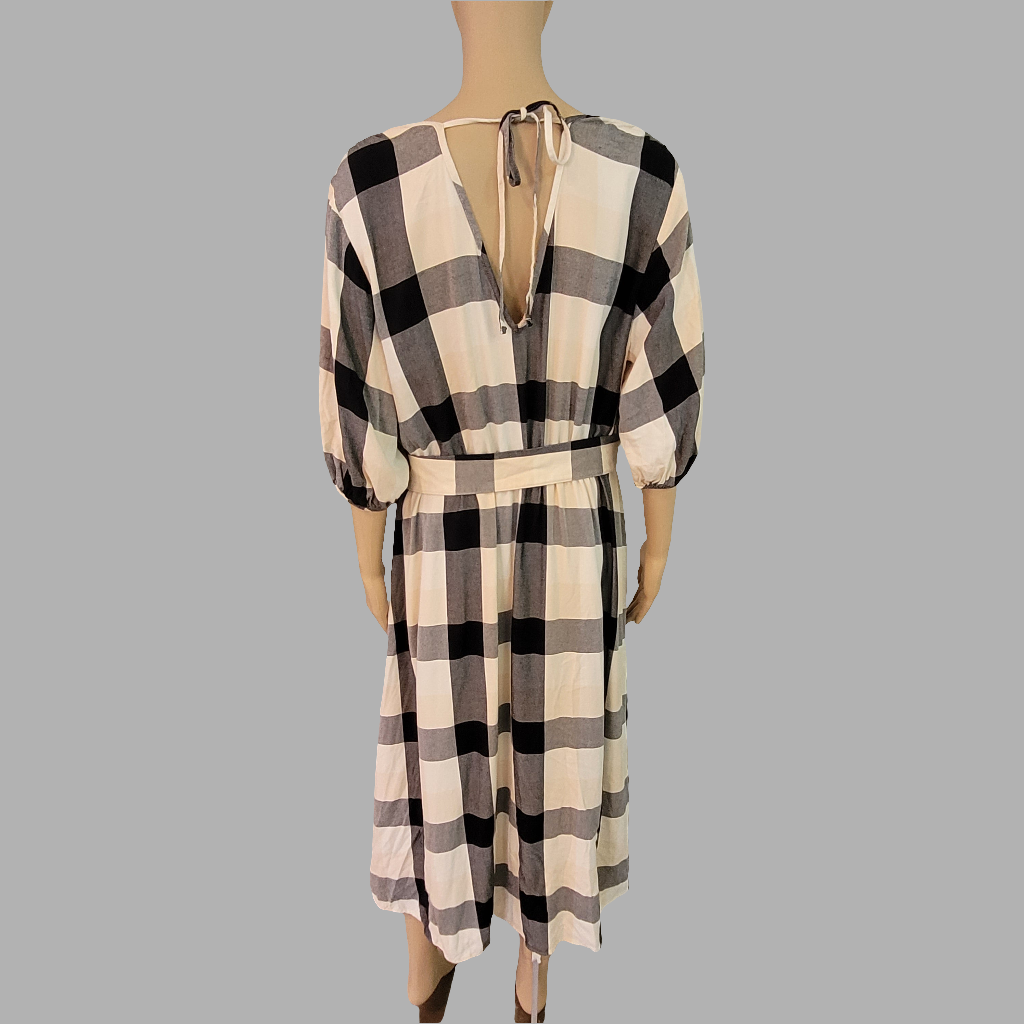 F&F- Dress