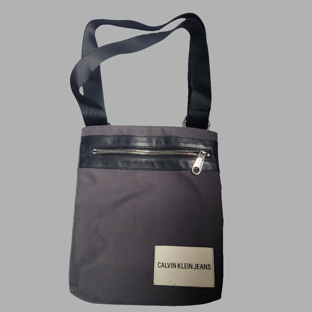 Calvin Klein Jeans- Shoulder bag