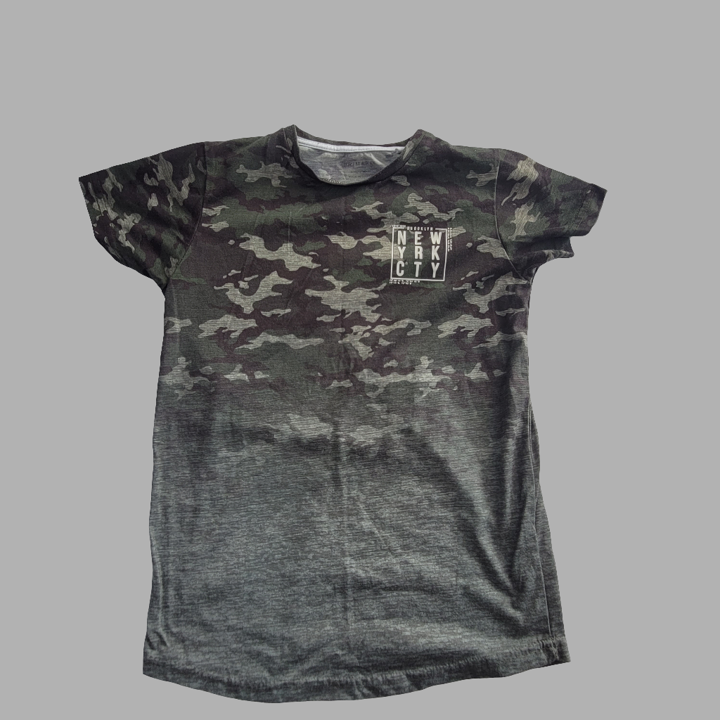 Primark- Boys T-shirt