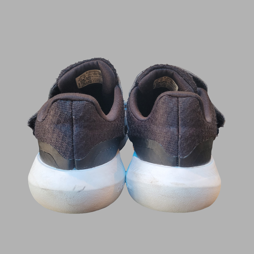 Adidas- Runfalcon toddler trainers.