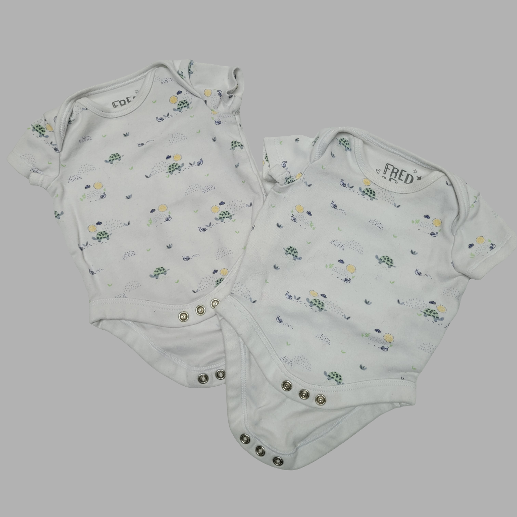 F&F- 2 pack of vests