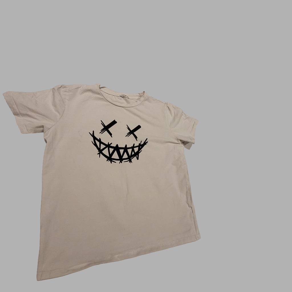 Shein- T-shirt
