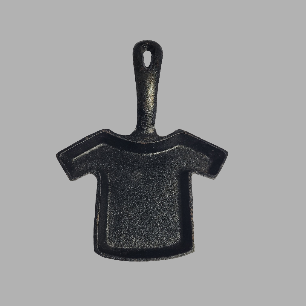 Novelty T-shirt shaped mini Skillet