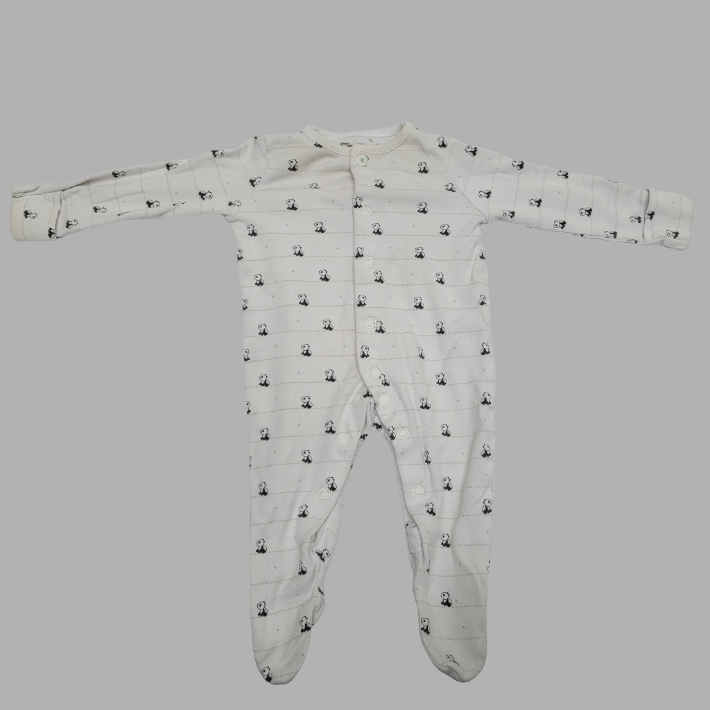 F&F- Sleepsuit