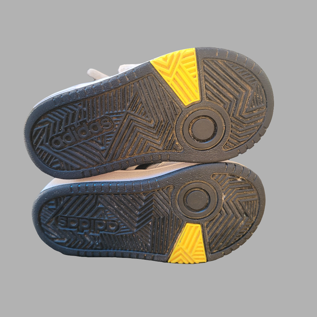 Adidas- Hoops toddler trainers