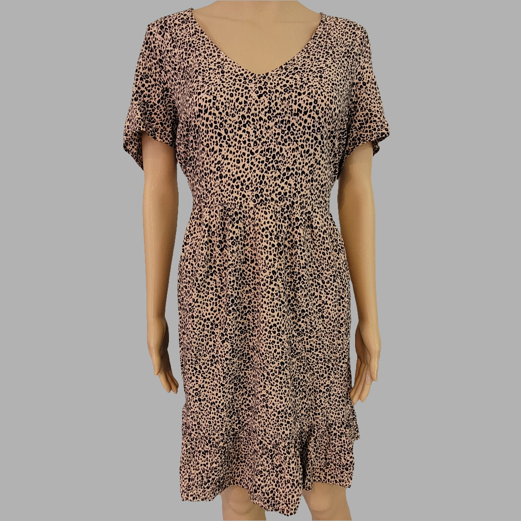 Nutmeg- Dress