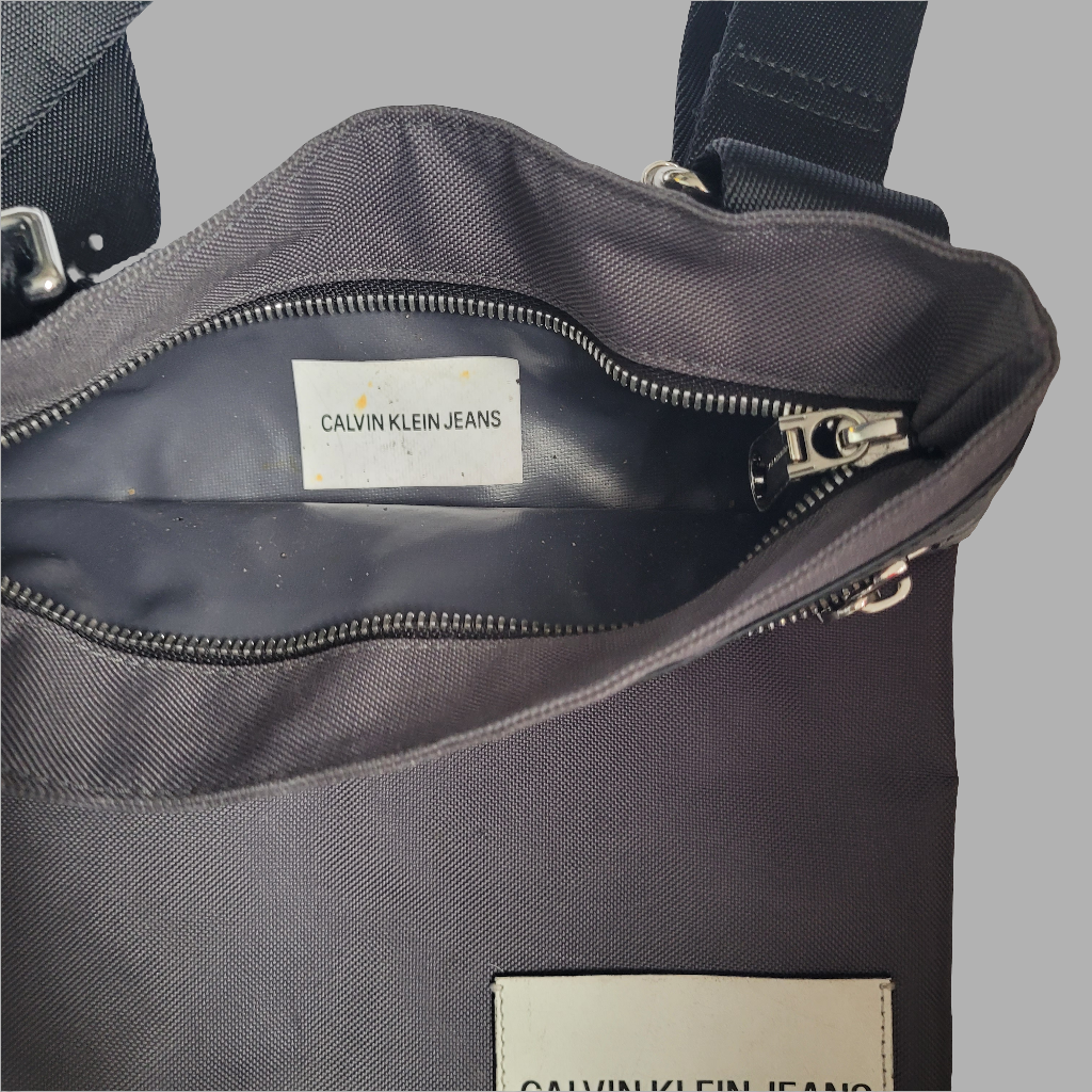 Calvin Klein Jeans- Shoulder bag