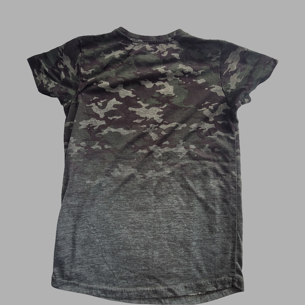 Primark- Boys T-shirt