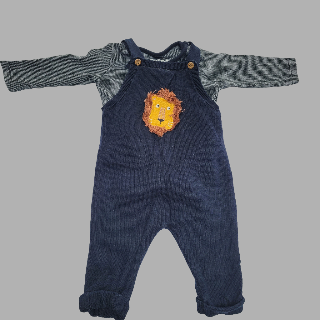 F&F- Knitted dungarees and vest set