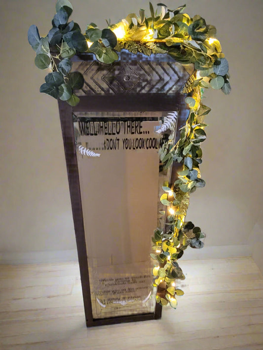 Welcome Mirror(HIRE ONLY)