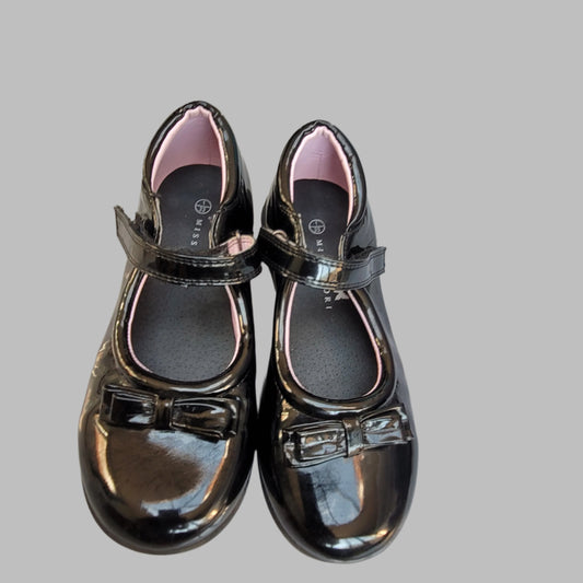 Miss Fiori- Closed Toe Strap Shoes