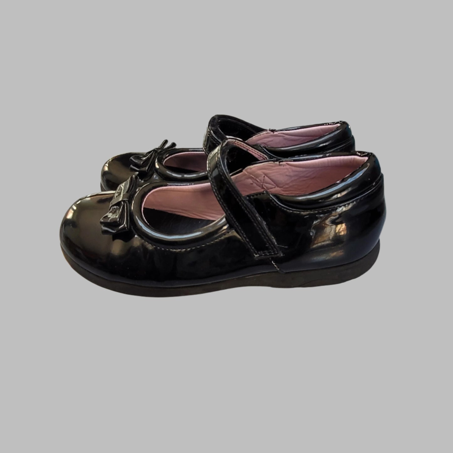 Miss Fiori- Closed Toe Strap Shoes