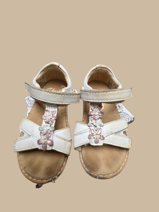 Clarks- Crown Flower Sandals