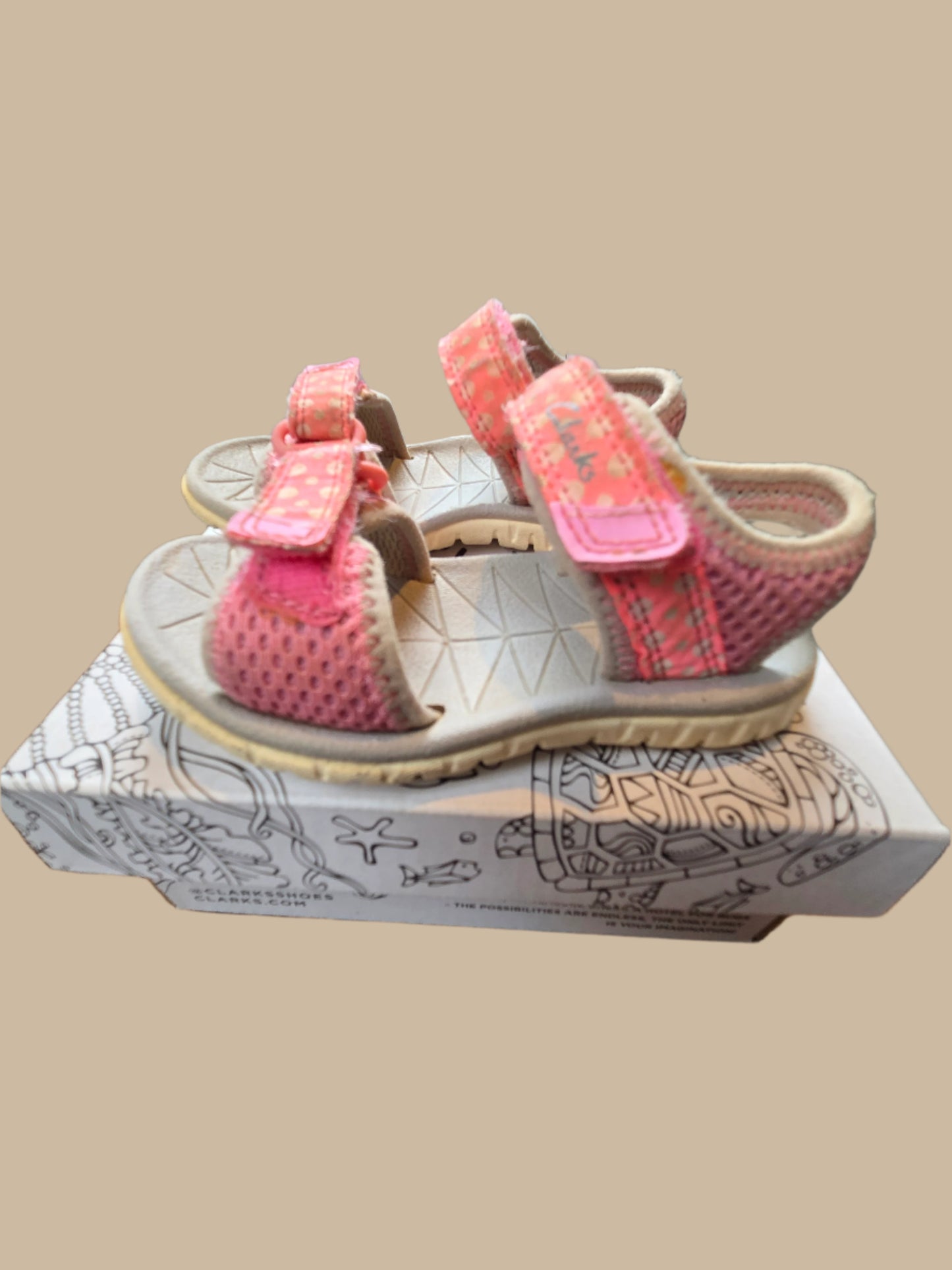 Clarks- Surfing Tide Sandals