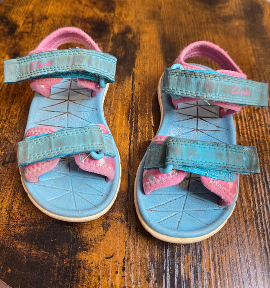Clarks- Surfing Tide Sandals