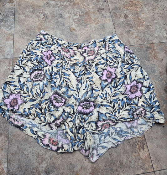 H&M- Floral Shorts
