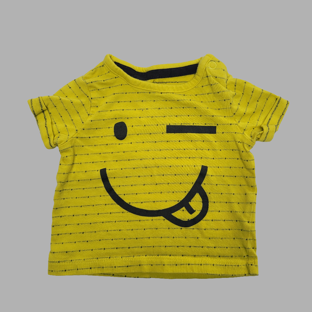 F&F- Smiley T-shirt