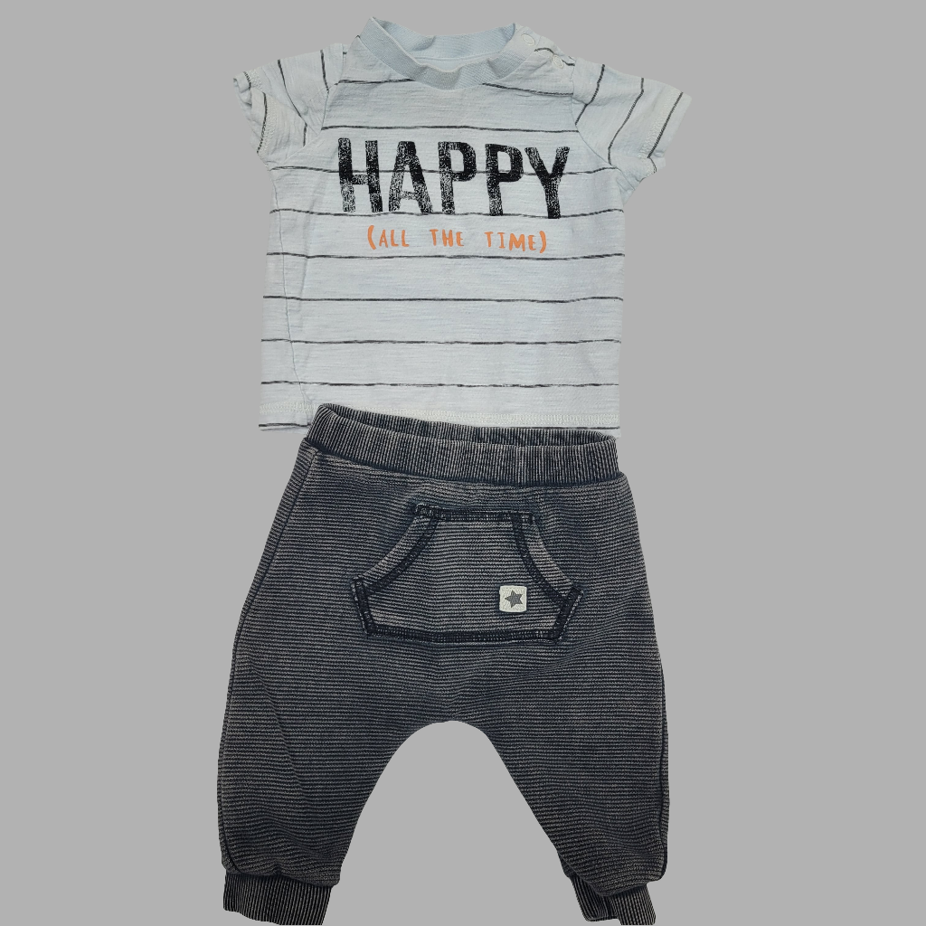F&F- T-shirt & jogger set